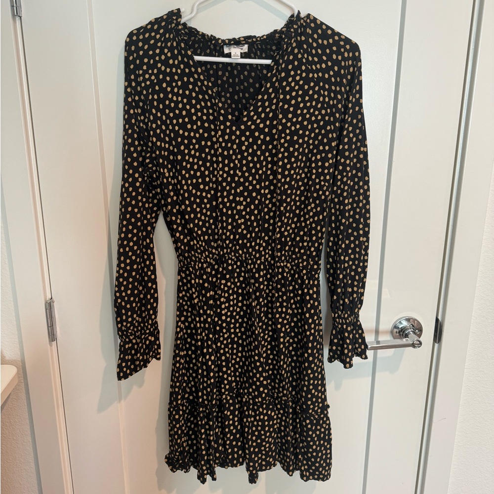 The Drop Women's Black/Tan Polka-dot Tiered V-neck Mini Dress - size Small